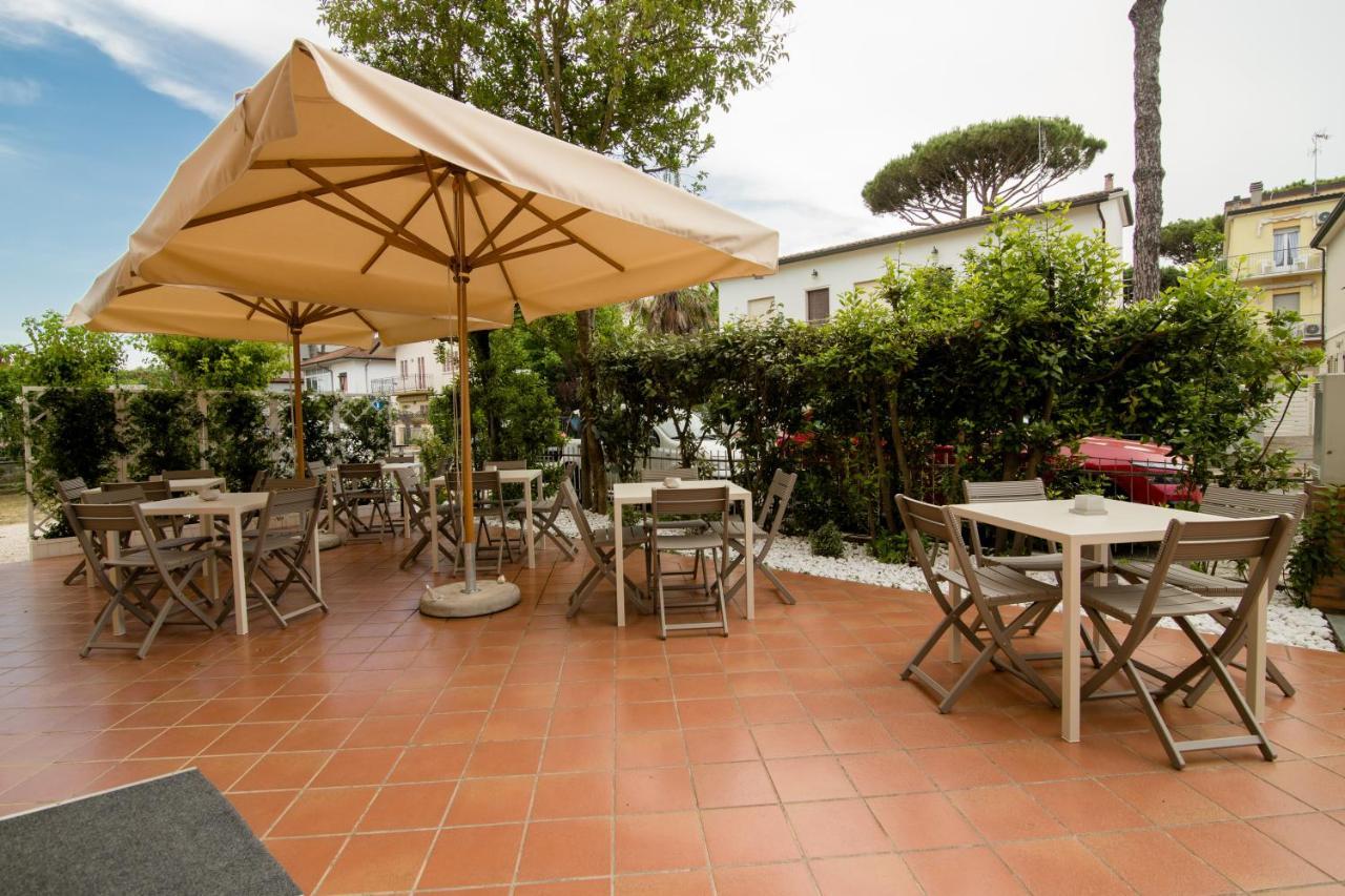 Hotel Lydia Cervia Exteriér fotografie